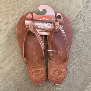 Rainbow Womens Tan Leather Sandals
